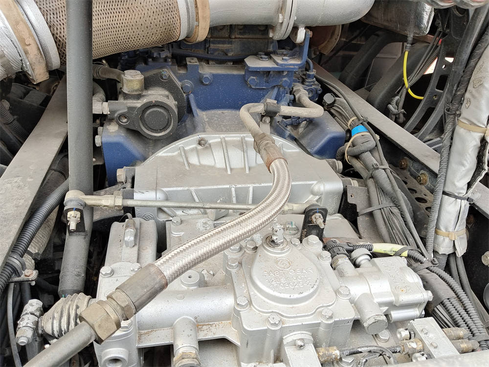 Shacman 550HP X3000 Tractor (3) Tractor Shacman 550HP X3000 (3)